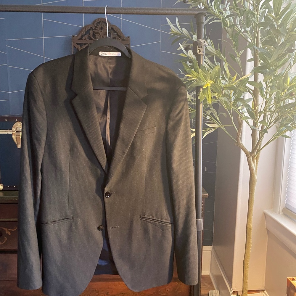 Zara men blazer men black with thin stripes